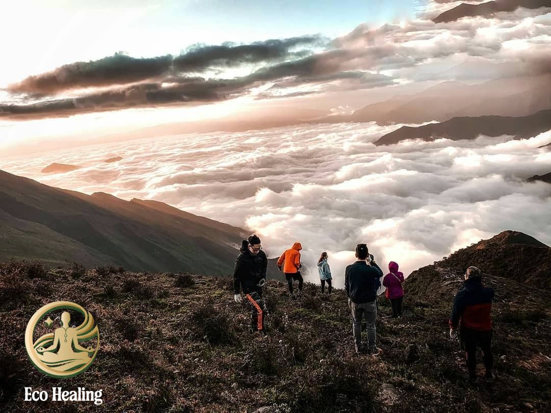 Tour trekking an toàn – hướng dẫn viên chuyên nghiệp