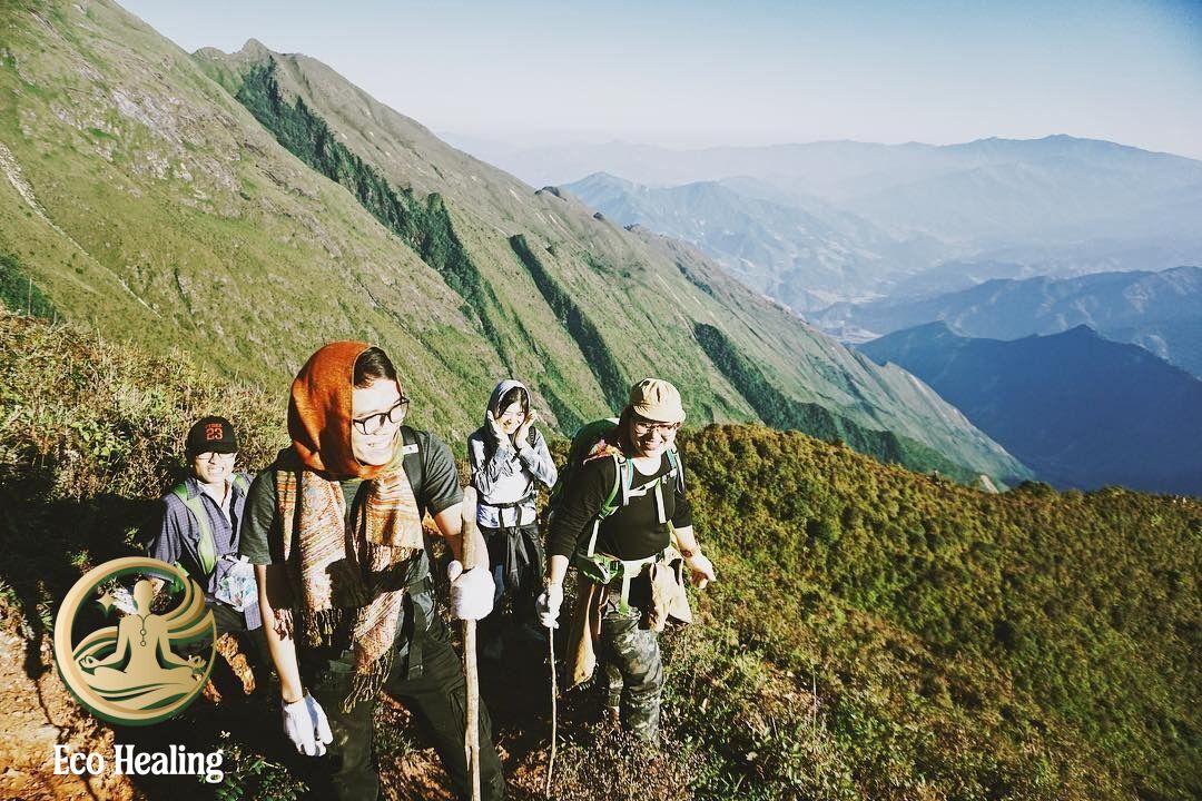 Tour trekking an toàn – hướng dẫn viên chuyên nghiệp