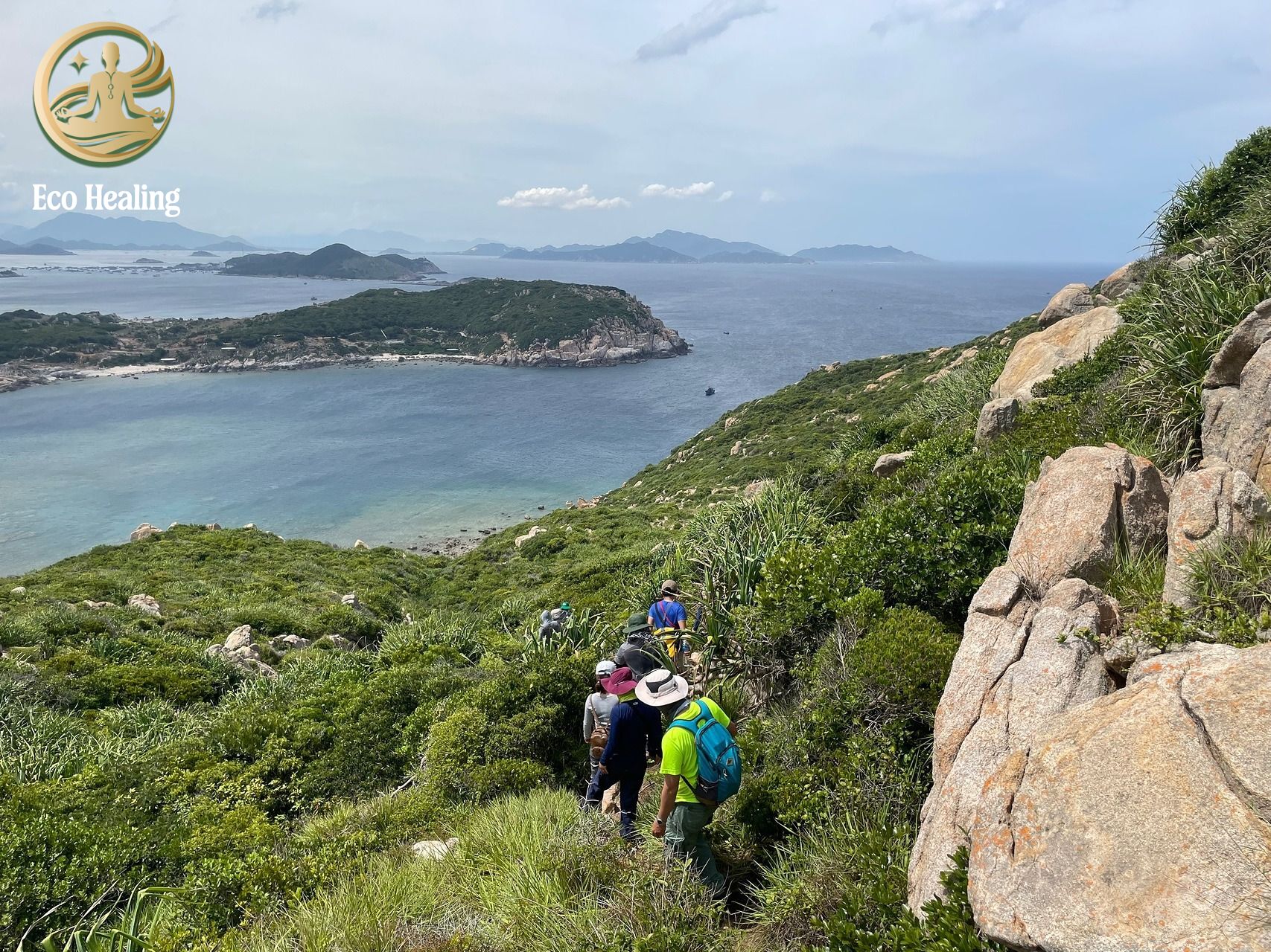 Cẩm nang Trekking cho người mới bắt đầu: Lộ trình từ A-Z an toàn, dễ đi.