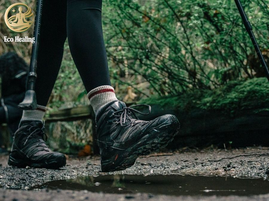 Cách chọn Giày Trekking chuẩn size, không đau chân: Kinh nghiệm xương máu.