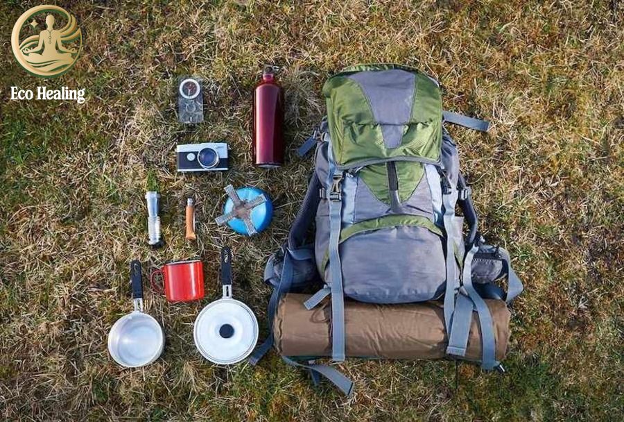 Trọn bộ Dụng cụ Trekking cơ bản và nâng cao: Mua gì để không lãng phí?