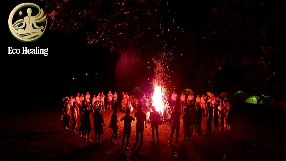 Lửa trại không khói: Phương pháp nhóm lửa an toàn, thân thiện môi trường.